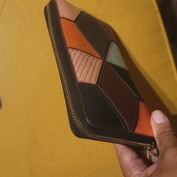 Fossil Wallet - Picture 2 of 4